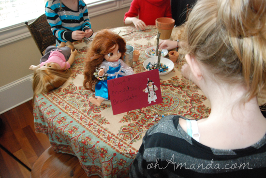 A super cute American Girl doll party! // via ohAmanda.com