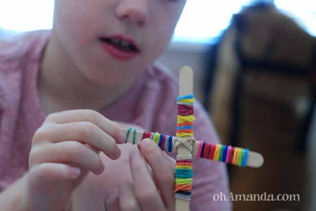 Rainbow Loom Rubber Band Cross for Easter + Conversation Starters for Easter